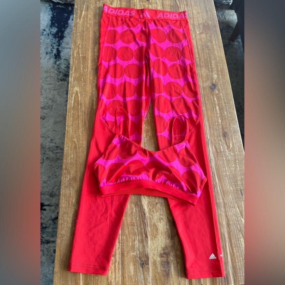 Adidas x Marimekko bralette and leggings/tights set - Picture 2 of 9
